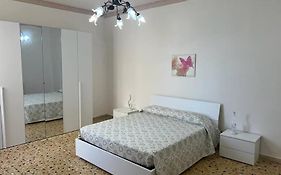 Augusta Apartment - Sr